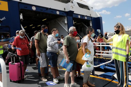 Επιστροφή άνευ όρων στους χώρους εργασίας