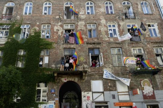 Καλλιτέχνες κατά της ομοφοβικής Πολωνίας