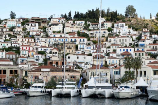 Στην 52χρονη αγνοούμενη από την Κυψέλη ανήκει η σορός στον Πόρο