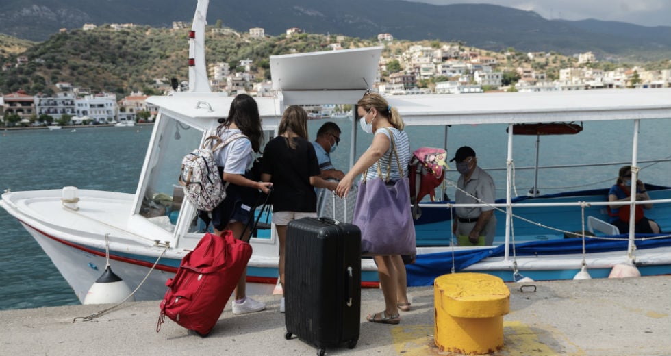 Αντικαθιστούν τον διοικητή του ΑΤ Πόρου μετά τις καταγγελίες του δημάρχου