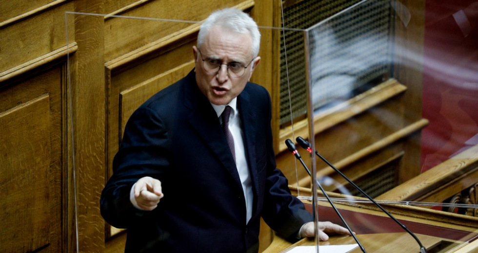Γ. Ραγκούσης: Εξαφάνισαν τη σελίδα και το προφίλ μου στο Facebook