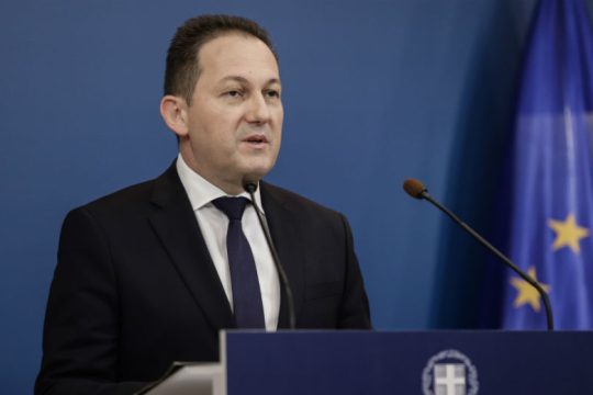 Στη Βουλή οι συμφωνίες με Ιταλία και Αίγυπτο για την οριοθέτηση της ΑΟΖ