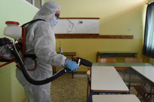 Αλλο οι «μέσοι όροι» κι άλλο η εκπαιδευτική πραγματικότητα
