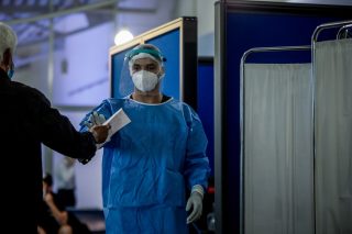 Tεστ, γιατί φορούσε σαγιονάρες