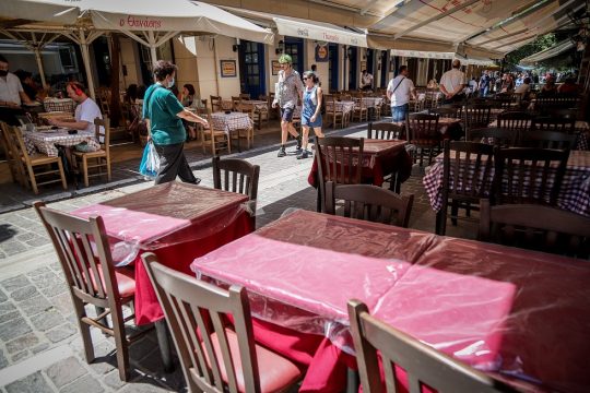 Οριζόντια ενίσχυση σε όσους πλήττονται αλλά και κοινωνικές αντιστάσεις στο νεοφιλελεύθερο μοντέλο