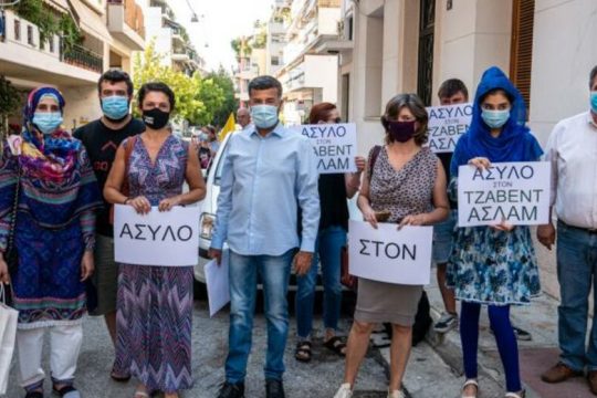 Ολοι στο πλευρό του Τζαβέντ Ασλάμ