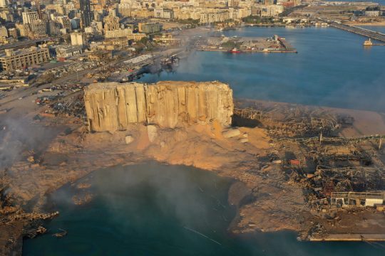 Φονικές εκρήξεις στη Βηρυτό: Θρήνος για μία ισοπεδωμένη πόλη