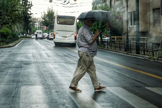 Επιδείνωση καιρού με βροχές και καταιγίδες