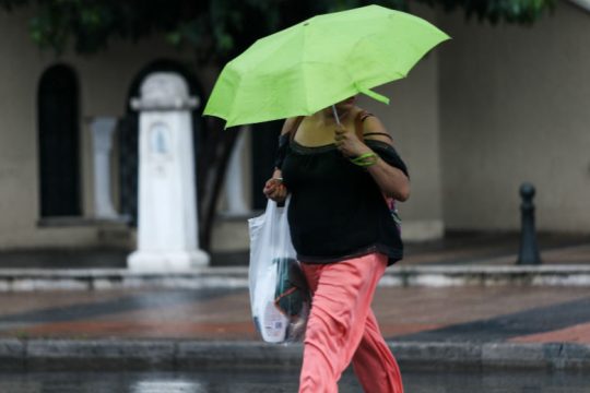 Αλλάζει το σκηνικό του καιρού- Βροχές και καταιγίδες στη βόρεια Ελλάδα