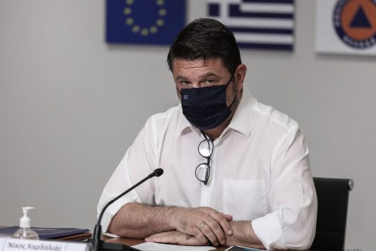 Σε ζωντανή μετάδοση η ενημέρωση για τον κορονοϊό