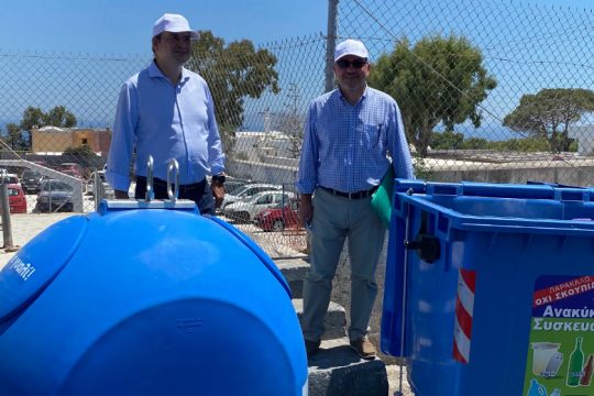 Άλλη μια εξαγγελία για κλείσιμο χωματερών από Χατζηδάκη