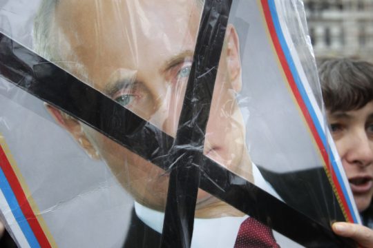 Τι δεν «κολλάει» με τη δηλητηρίαση του Ναβάλνι