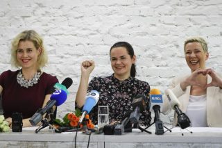Λευκορωσία: 3+1 Αμαζόνες απέναντι στον «τελευταίο δικτάτορα»