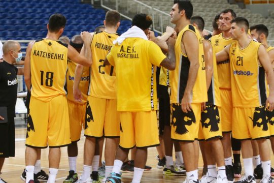 Τελεσίγραφο στην ΑΕΚ, περιμένει την κυβέρνηση