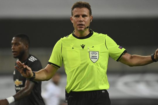 Ολλανδός αντί Γερμανού στον τελικό
