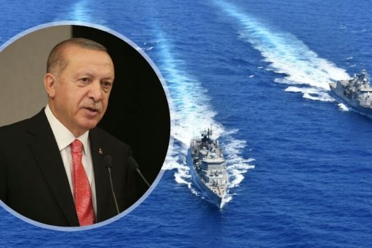 Ομνύει στον διάλογο τη στιγμή που οξύνει την ένταση ο Ερντογάν