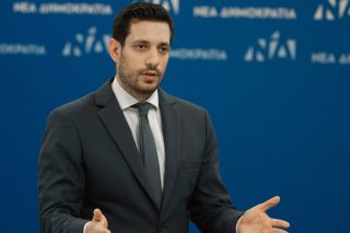 Μας την είπε η Γαλάζια Γενιά;