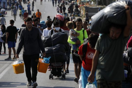 Ο «τουρίστας» και ο «πρόσφυγας»