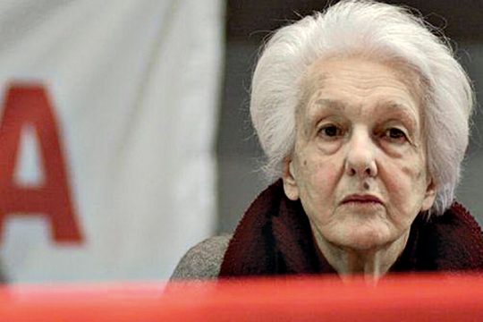 Ηττημένη, αλλά όχι μετανιωμένη
