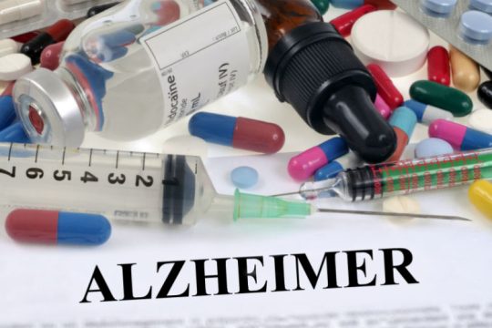 Τα εμβόλια γρίπης και πνευμονίας προλαμβάνουν το Αλτσχάιμερ δείχνουν έρευνες