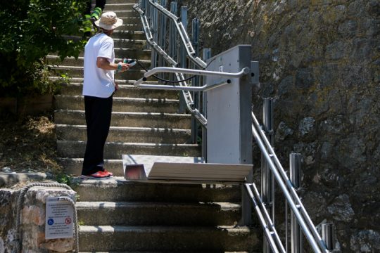 Στην Αθήνα Ιταλοί ειδικοί για τον ανελκυστήρα της Ακρόπολης