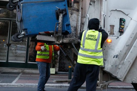 Ο κατηγορούμενος για τον ξυλοδαρμό υπαλλήλου καθαριότητας προσπάθησε, αλλά δεν απέφυγε τη σύλληψη