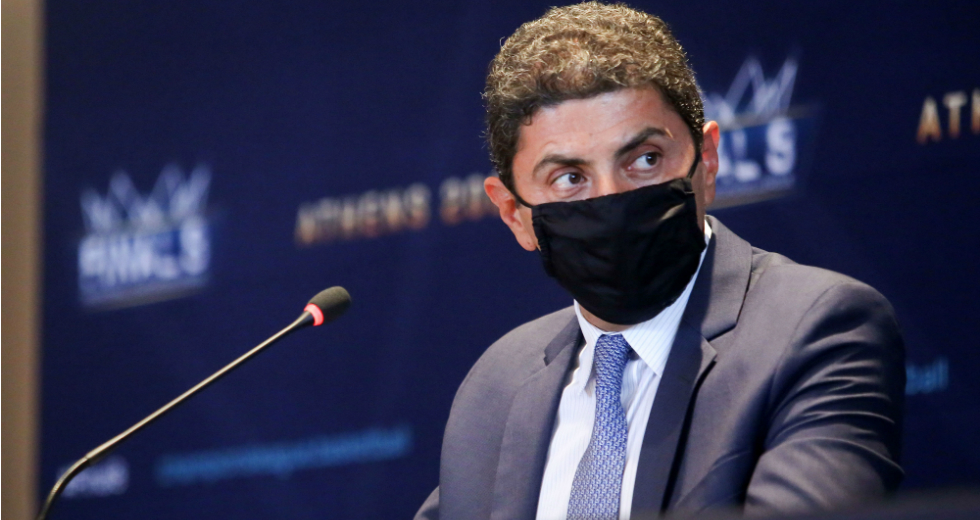 Πάνε να διαλύσουν το ελληνικό ποδόσφαιρο κυβέρνηση και Αυγενάκης