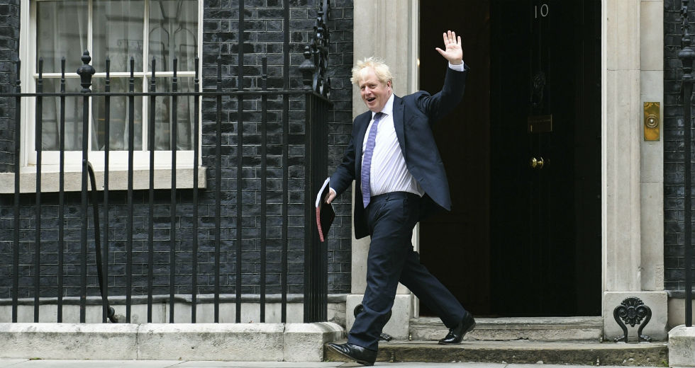 Brexit: Ηχηρή παραίτηση εξαιτίας των σχεδίων Τζόνσον για το ιρλανδικό πρωτόκολλο