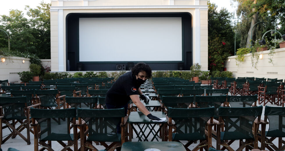 «Νύχτες Πρεμιέρας» μόνο κάτω από τα αστέρια