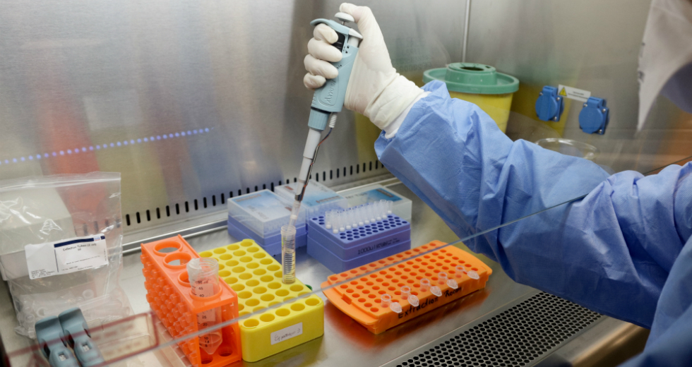 Στην φάση 3 περνάει και το εμβόλιο της Johnson & Johnson για τον κορονοϊό