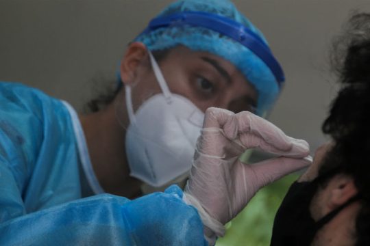 Στο «κόκκινο» η Αττική με 197 νέες μολύνσεις