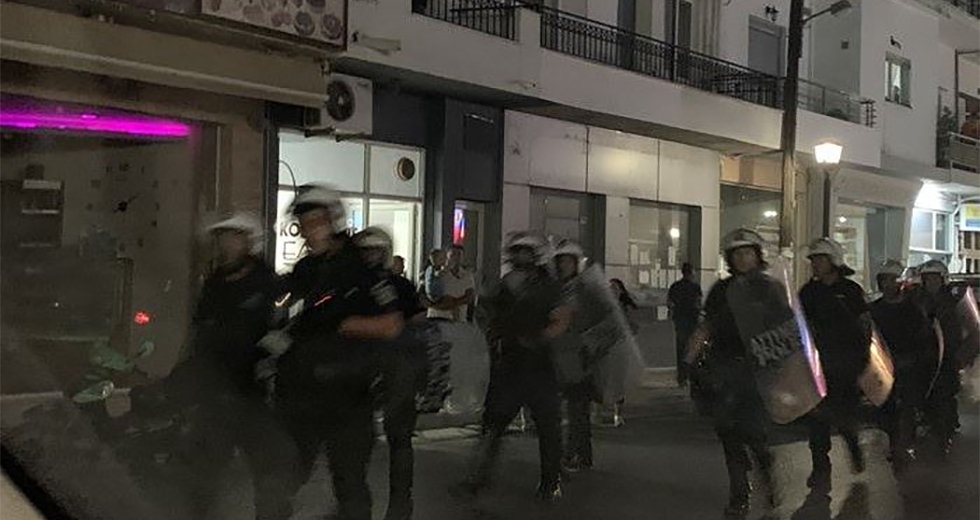 Καταδικάζουν τα επεισόδια στο Τυμπάκι ΣΥΡΙΖΑ και ΚΚΕ