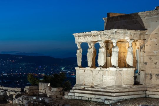 Της άλλαξαν τα… φώτα