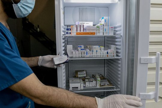 Μετατροπή των 8 Λεσχών Φιλίας σε μικρά κέντρα ελέγχων και εντατικοποίηση των γρήγορων τεστ στις επιβαρυμένες γειτονιές