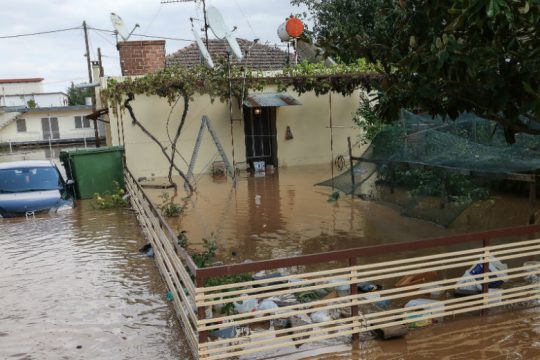 Βιβλικές καταστροφές αφήνει πίσω του ο «Ιανός»
