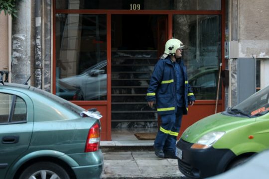 Νεκρός ηλικιωμένος σε φωτιά στην Καλλιθέα