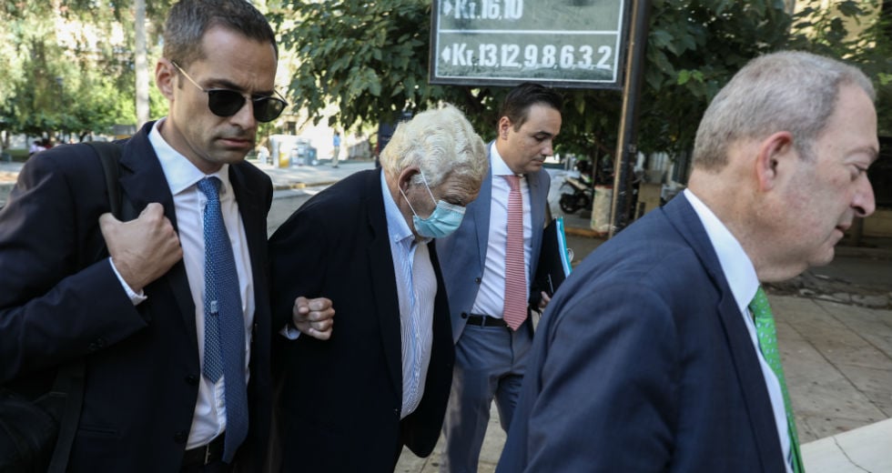 Folli Follie: Στη φυλακή μετά τις απολογίες πατέρας και γιος Κουτσολιούτσος