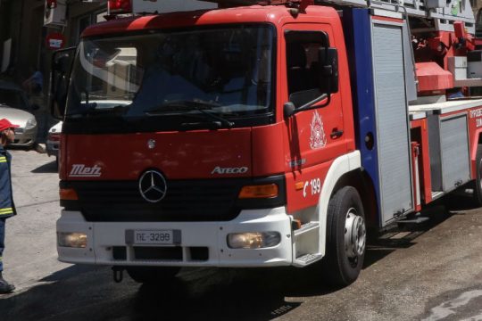 Πυρκαγιά σε κτίριο, στο Κέντρο της Αθήνας