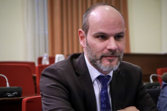 Κριτική Φρ. Κουτεντάκη προς τον ΕΦΚΑ για τις εκκρεμείς συντάξεις