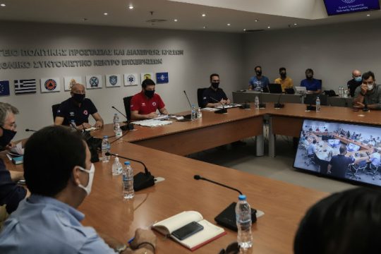 «Χειρόφρενο» για τα βαρέα οχήματα στη Δ. Πελοπόννησο βάζει ο «Ιανός»