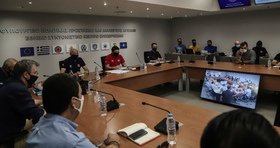 «Χειρόφρενο» για τα βαρέα οχήματα στη Δ. Πελοπόννησο βάζει ο «Ιανός»
