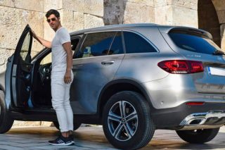 Ο Ρουβάς και η Μερσεντές έκαναν πάρκινγκ το Ηρώδειο