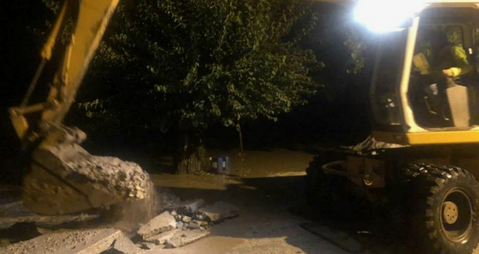 Χωρίς ρεύμα παραμένουν πολλές περιοχές σε Κεφαλονιά, Ιθάκη, Καρδίτσα και Ζάκυνθο