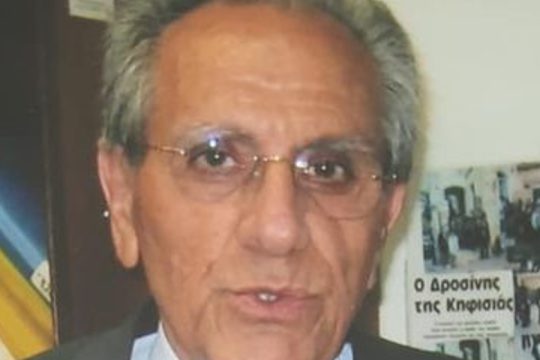 Πέθανε ο δημοσιογράφος και συγγραφέας Μανώλης Καραμπατσάκης