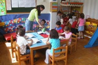 «Στον αέρα» παιδιά και εργαζόμενοι