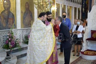 O Κουμουτσάκος κοινώνησε κατά τύχη