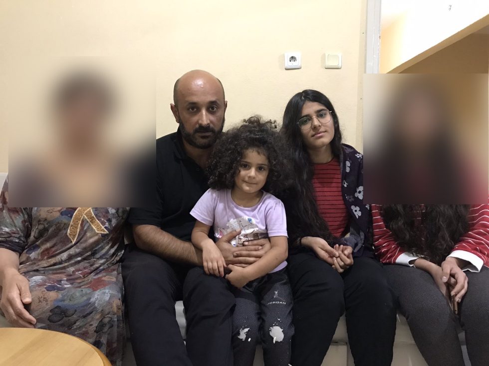 Νέα καταγγελία για επαναπροώθηση δύο οικογενειών Κούρδων με πέντε ανήλικα παιδιά