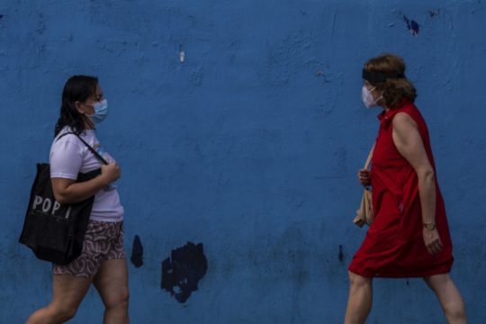 Σε μερική καραντίνα 37 υγειονομικές ζώνες στη Μαδρίτη
