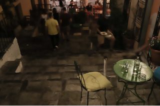 Η εστίαση στενάζει