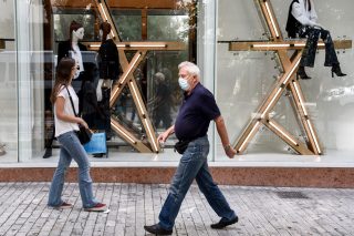 Υπευθυνότητα, αλλά απ’ όλους